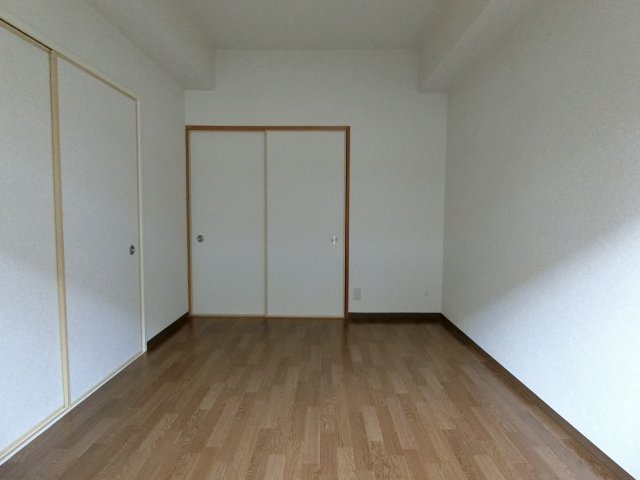 【洋室】 | エルソレーユ