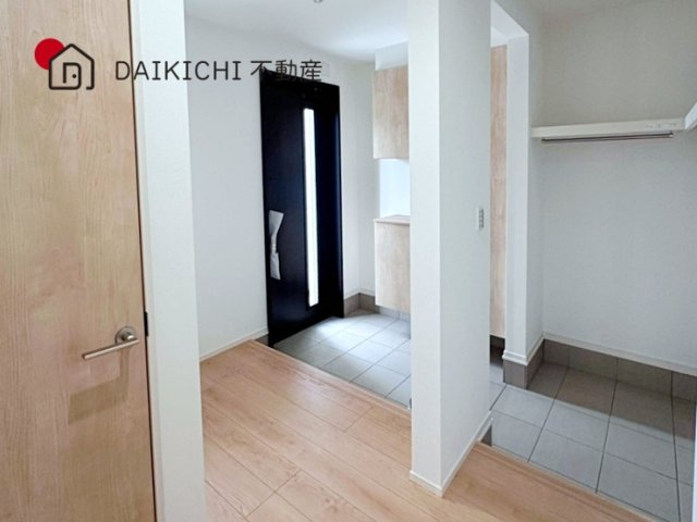 【玄関】 | 行田市大字前谷　　新築戸建　全3棟　1号棟