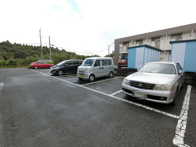 【駐車場】 | レオパレスみどり野　A館
