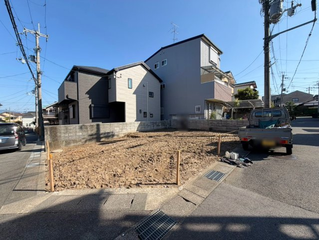 寺戸町西野辺　建築条件無し土地の外観