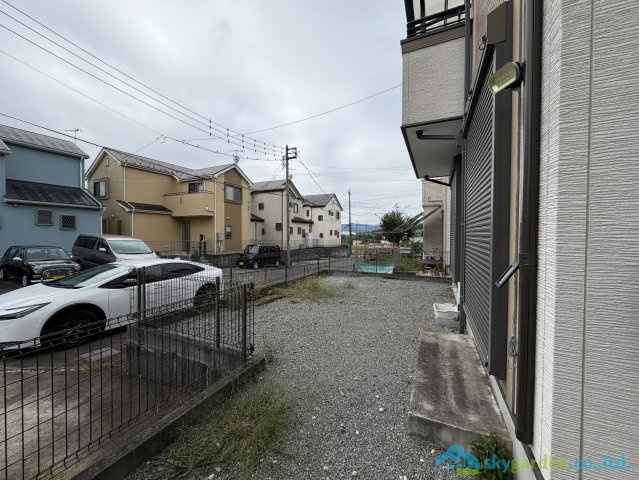 秦野市東田原　中古戸建の庭
