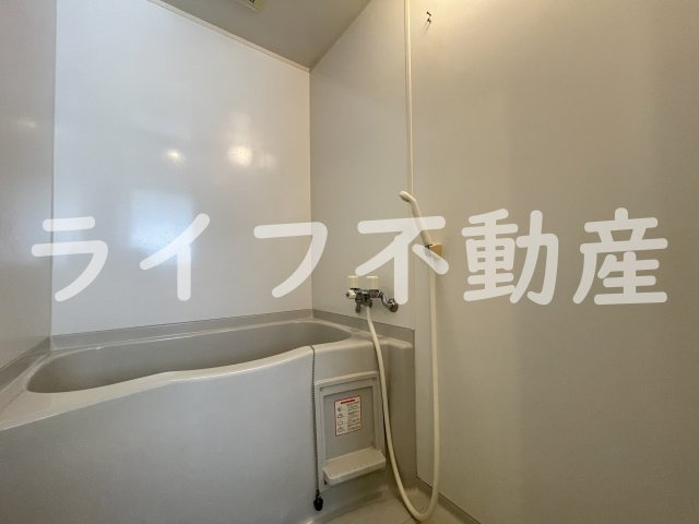 エイチ・ツー・オー新町Ⅰの浴室|コンパクトで使いやすいお風呂です