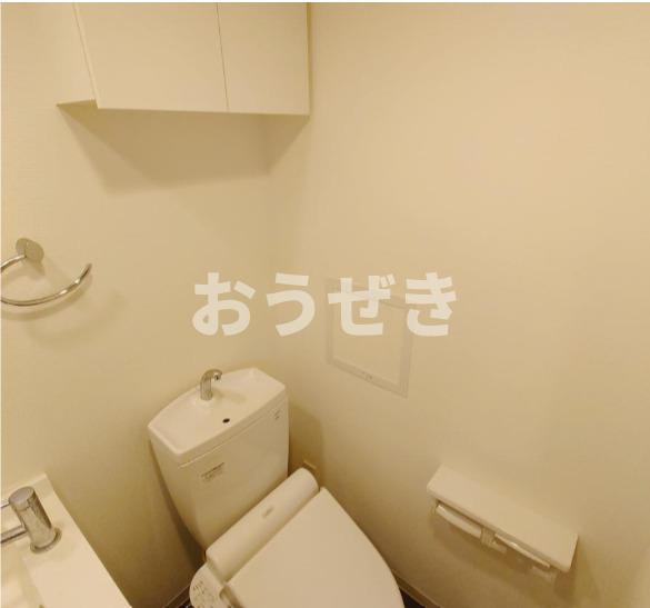 墨田区向島２丁目の賃貸マンションのトイレ