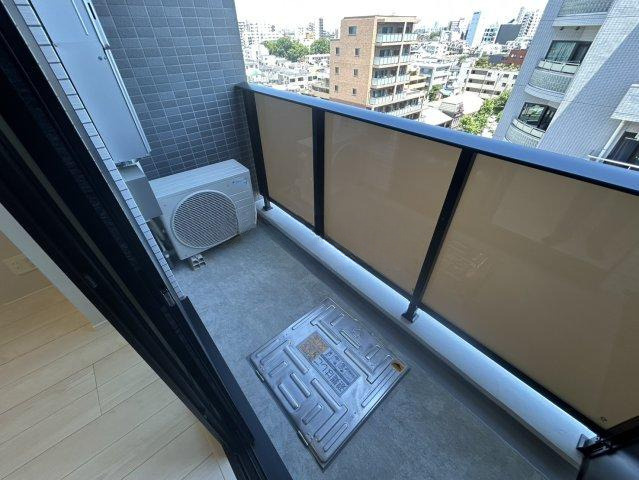 【バルコニー】