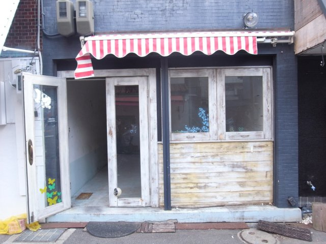 吹田市千里山東１丁目の店舗事務所