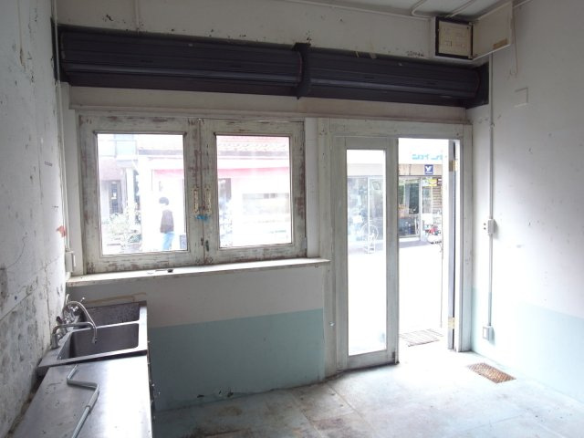 吹田市千里山東１丁目の店舗事務所