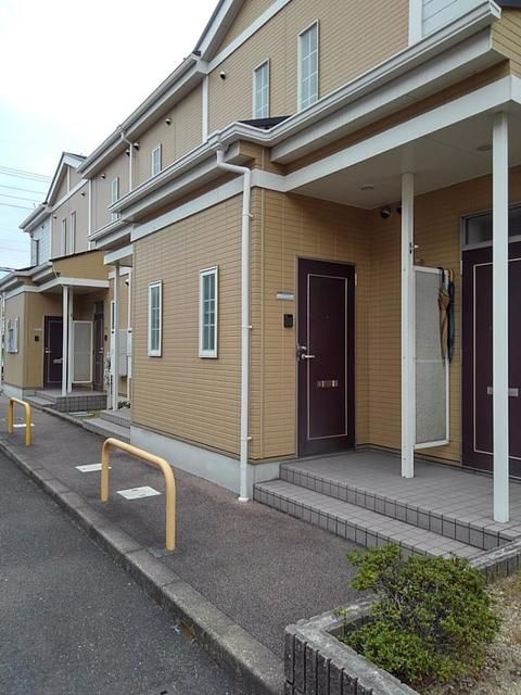 エントピア名和北Ｃのエントランス