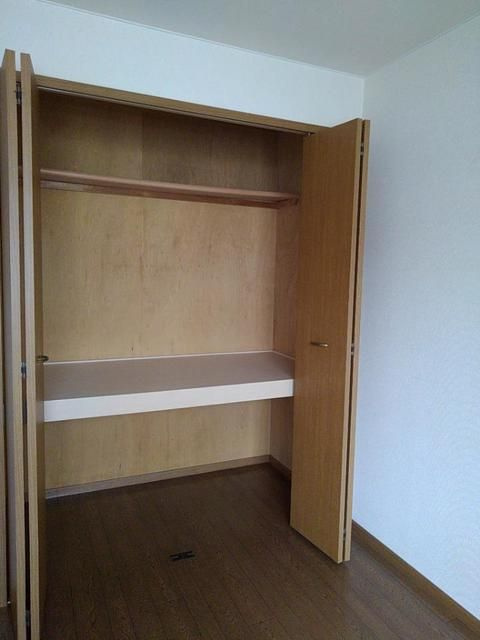 エントピア名和北Ｃの収納