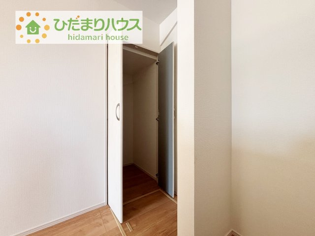 【収納】 | つくばみらい市富士見ヶ丘３丁目26番　新築戸建　B号棟 | 備え付け収納で、スッキリお片付け！