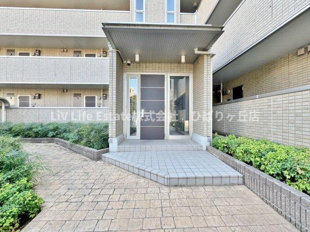トレビナ保谷のエントランス