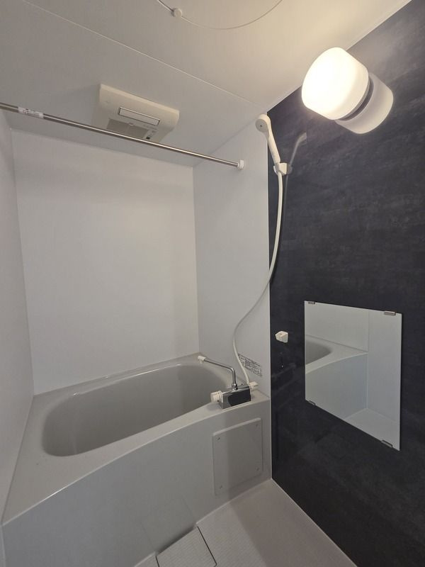 アヴェンタドールの浴室|浴室乾燥機付きお風呂♪