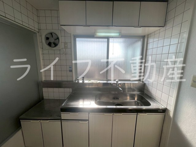 石切パークサイドマンションのキッチン|キッチンでお料理をお楽しみください