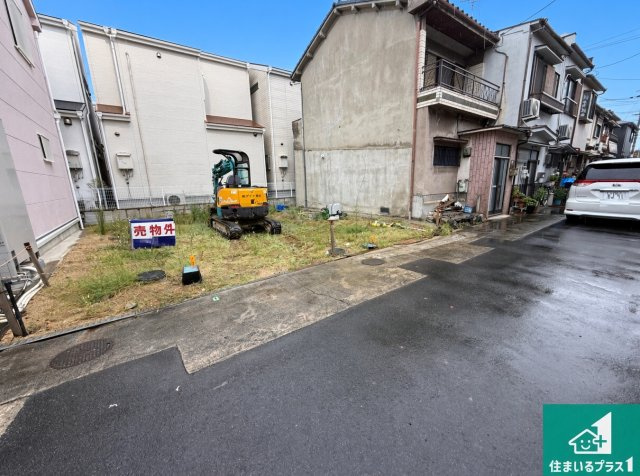 ◆八尾市山城町　第3期　新築一戸建ての前面道路含む現地写真|周辺は落ち着いた街並みの住宅地！子育てがしやすい住環境です！まだ未完成ですが、現地でしかわからない事もございます。是非一度ご覧ください。