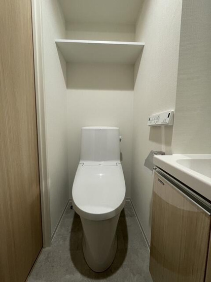 【トイレ】 | ＳＨＯＫＥＮ　Ｒｅｓｉｄｅｎｃｅ横浜白楽 | 同物件別部屋写真