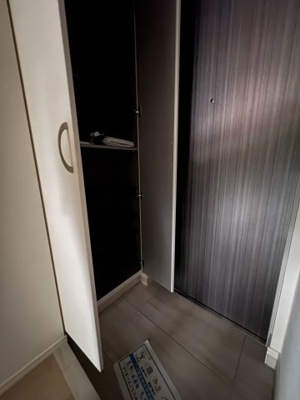 【玄関】 | ＳＨＯＫＥＮ　Ｒｅｓｉｄｅｎｃｅ横浜白楽 | 同物件別部屋写真