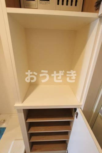 興和太平アパートメントの収納