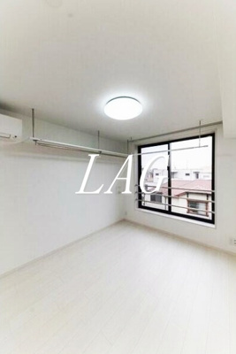 【居間・リビング】 | ＣＯＣＯＣＵＢＥ江古田Ｓｏｕｔｈ | 洋室のお部屋です。
