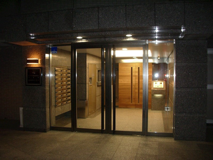 【ロビー】ルーブル新宿西落合六番館  