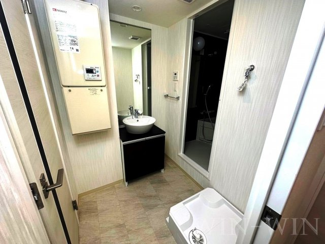 ADVANCE IWATAの洗面所