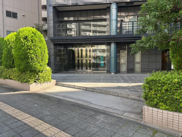東京ビューマークス|エントランス前