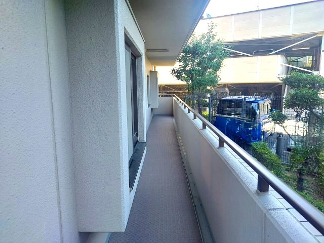 宝塚・清荒神ヒルズのバルコニー|バルコニー北東側