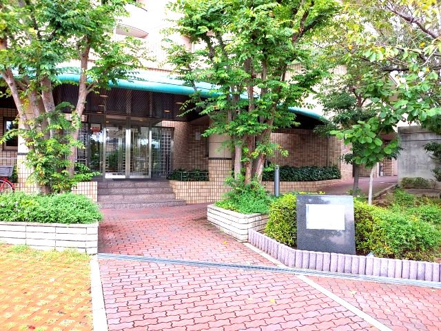 宝塚・清荒神ヒルズのエントランス