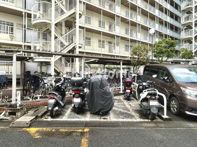 中葛西スカイハイツの駐車場|【バイク置場】最新の空き状況や費用などの詳細は担当スタッフまでお問い合わせください。