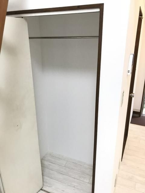 グランデール井土ヶ谷の収納