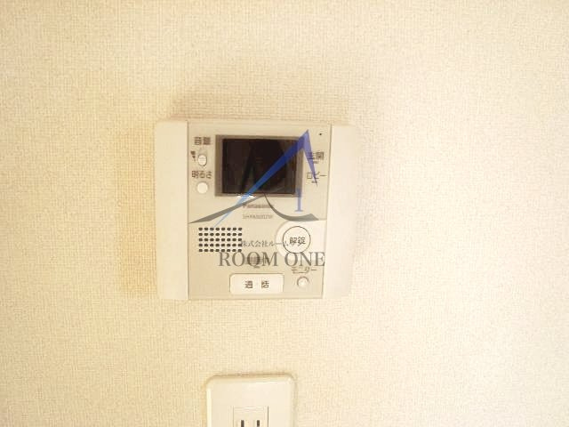 Ｎｅｕｅ　-ノイエ-のセキュリティ|モニター付きインターホンです。