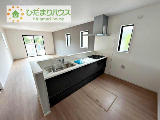 【キッチン】 | 土浦市文京町1期　新築戸建　1号棟 | 料理をしながらでも、ご家族との会話を楽しめる対面式キッチン♪