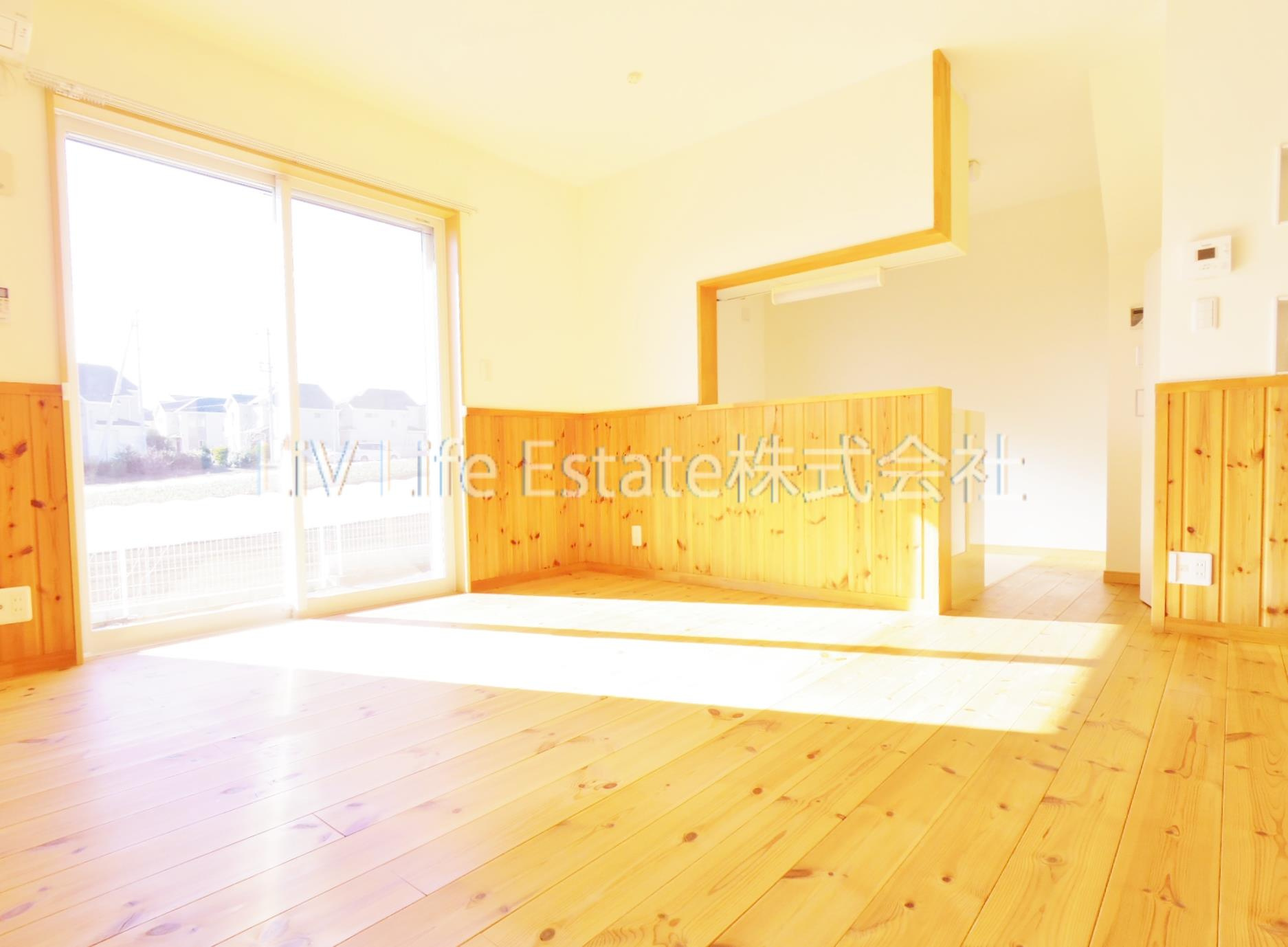 ラハイナタウンの居間・リビング