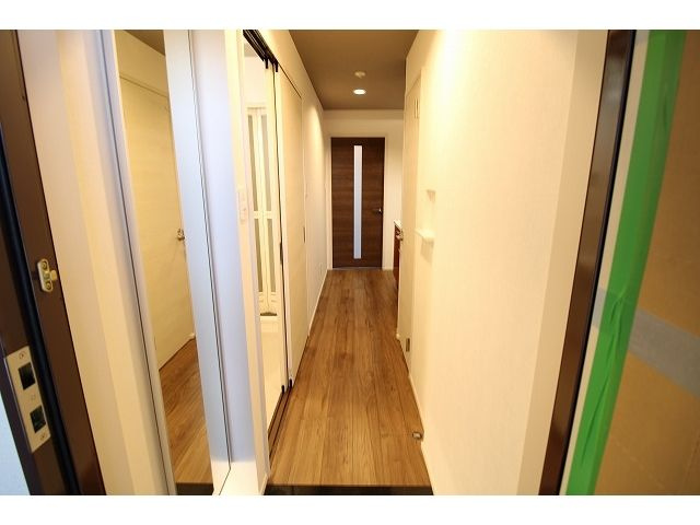 ギャラン竪町Neoの玄関
