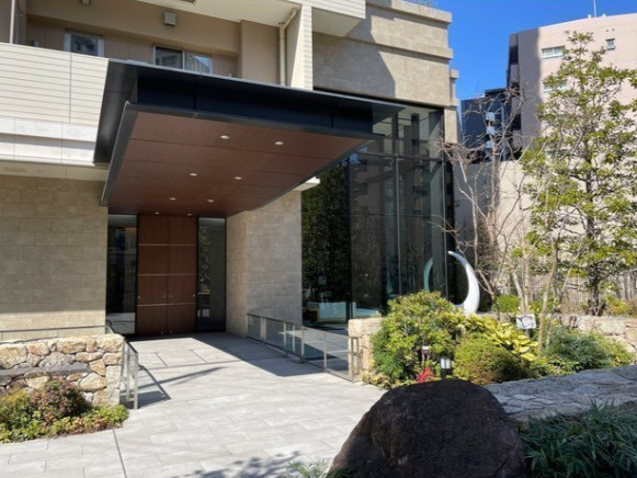 【エントランス】 | グランドメゾン上町台レジデンスタワー