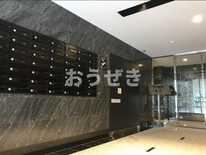 ＡＲＴＥＳＳＩＭＯ　ＧＬＥＩＳのエントランス