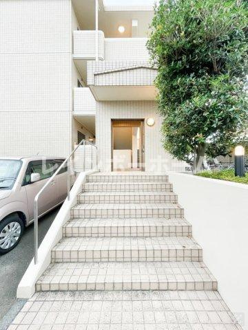リブラ川崎のエントランス