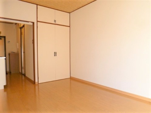 あきる野市伊奈の賃貸マンションの寝室