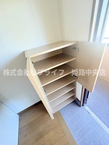 ベルフラワー山野井の収納