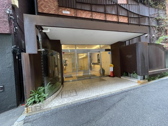 【エントランス】 | ランジェ青山