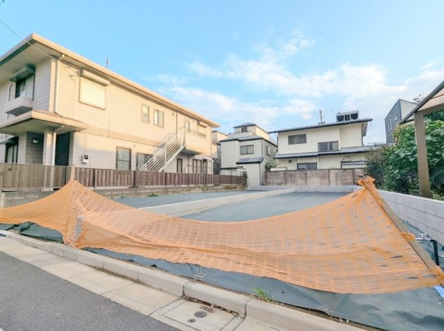 豊島区長崎5丁目 全2区画 1号地の外観|長崎5丁目の落ち着いた住宅地
現況更地です
是非、現地にて土地のボリュームや陽当たり等ご確認ください
