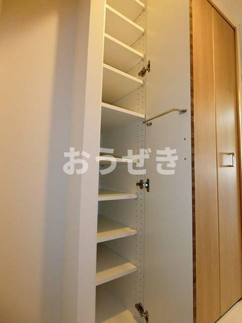 グランド・ガーラ大島の収納