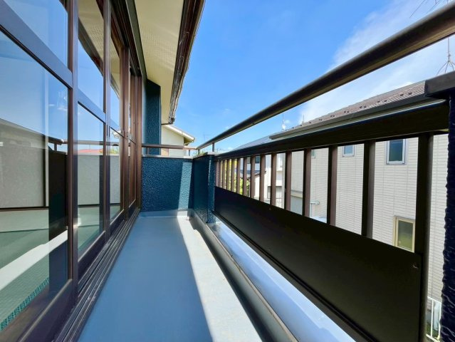 久喜市菖蒲町 1期 リフォーム物件のバルコニー|〇バルコニー〇
日当たり良好なバルコニー！お洗濯物を乾かす強い味方になります♪
2026年10月撮影