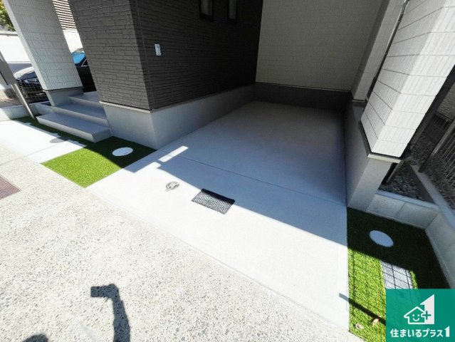 ■西宮市一ケ谷町　新築一戸建ての駐車場|駐車スペース！散水栓があるので、こまめに愛車を洗えます！