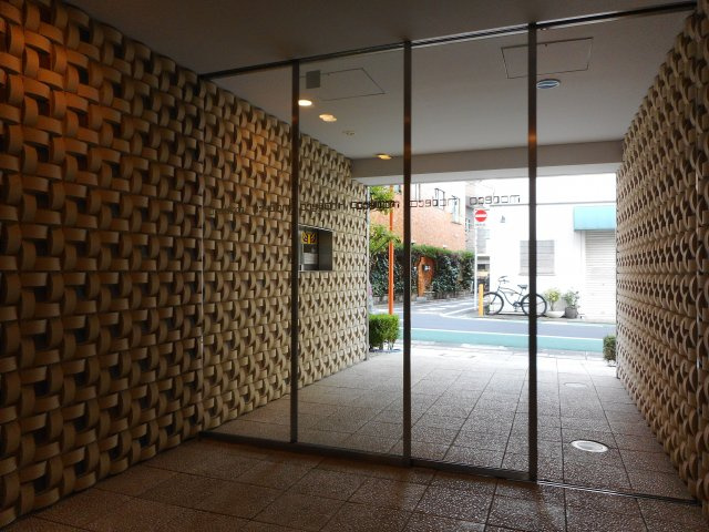 【ロビー】