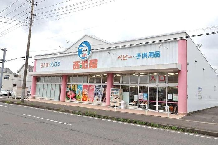アルバ　Aの周辺
