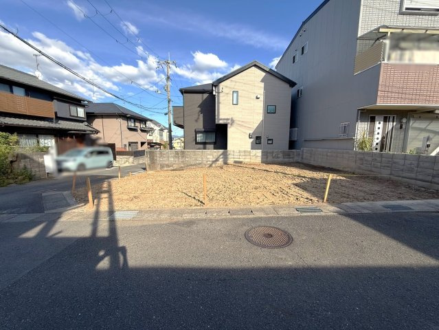 寺戸町西野辺　建築条件無土地の周辺