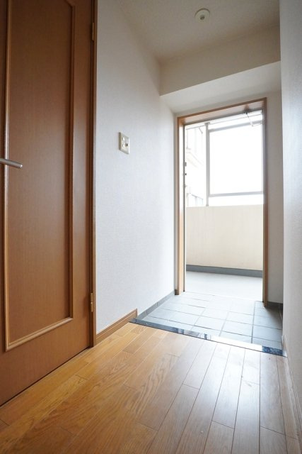 アトラスタワー西早稲田の玄関|毎日通る玄関はこちらです