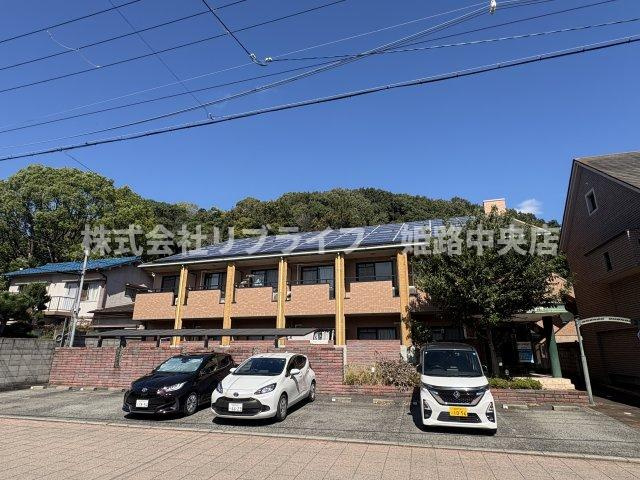 ベルフラワー山野井の周辺