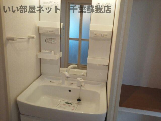 パールサマーの洗面所|脱衣スペースもあります