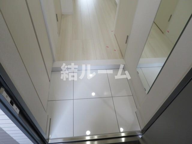 北区栄町の賃貸マンションの玄関