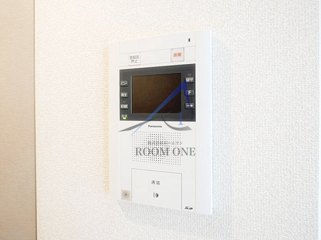 アルテカーサアリビエ東京イーストのセキュリティ|モニター付きインターホンです。